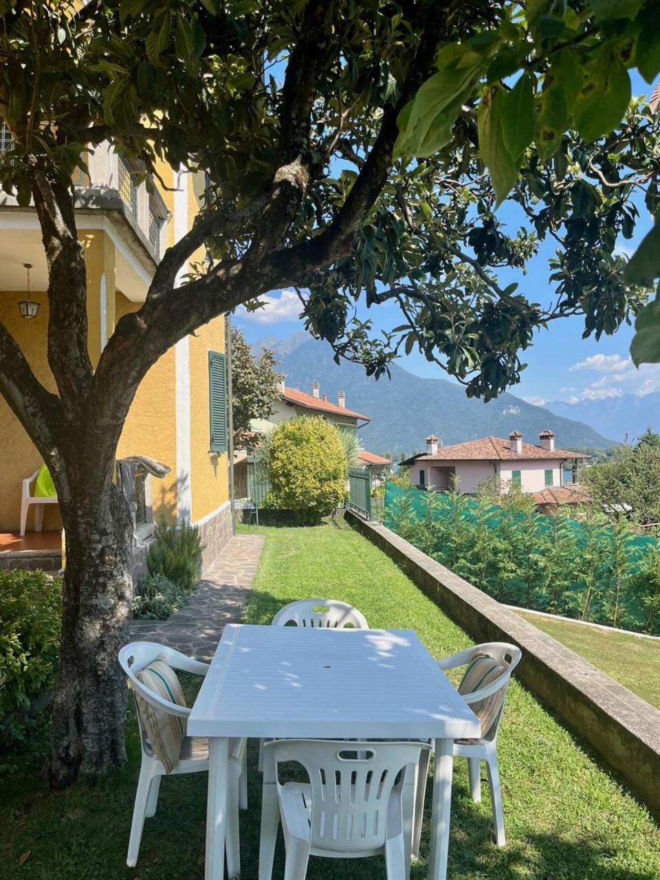 Casa Gialla Gera Lario Dış mekan fotoğraf