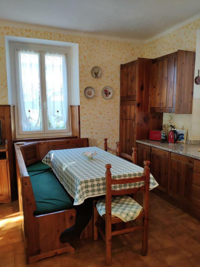 Casa Gialla Gera Lario Dış mekan fotoğraf